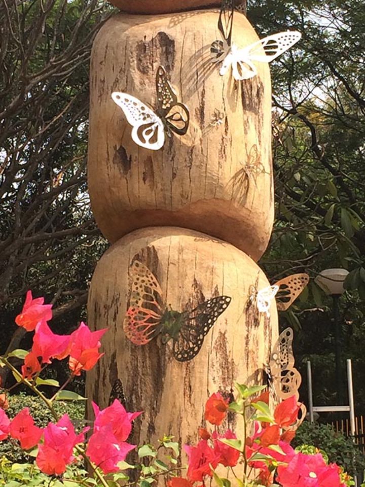 Tree Trunk sculpture installed at the historic Cubbon Park in Bangalore